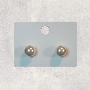 🛍️ Pearl Stud Earrings